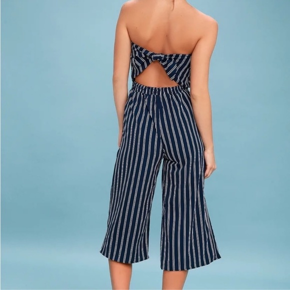 Lulus Jumpsuit Blue White Stripe Strapless Cropped Leg Open Back Elastic Waist - Picture 4 of 16